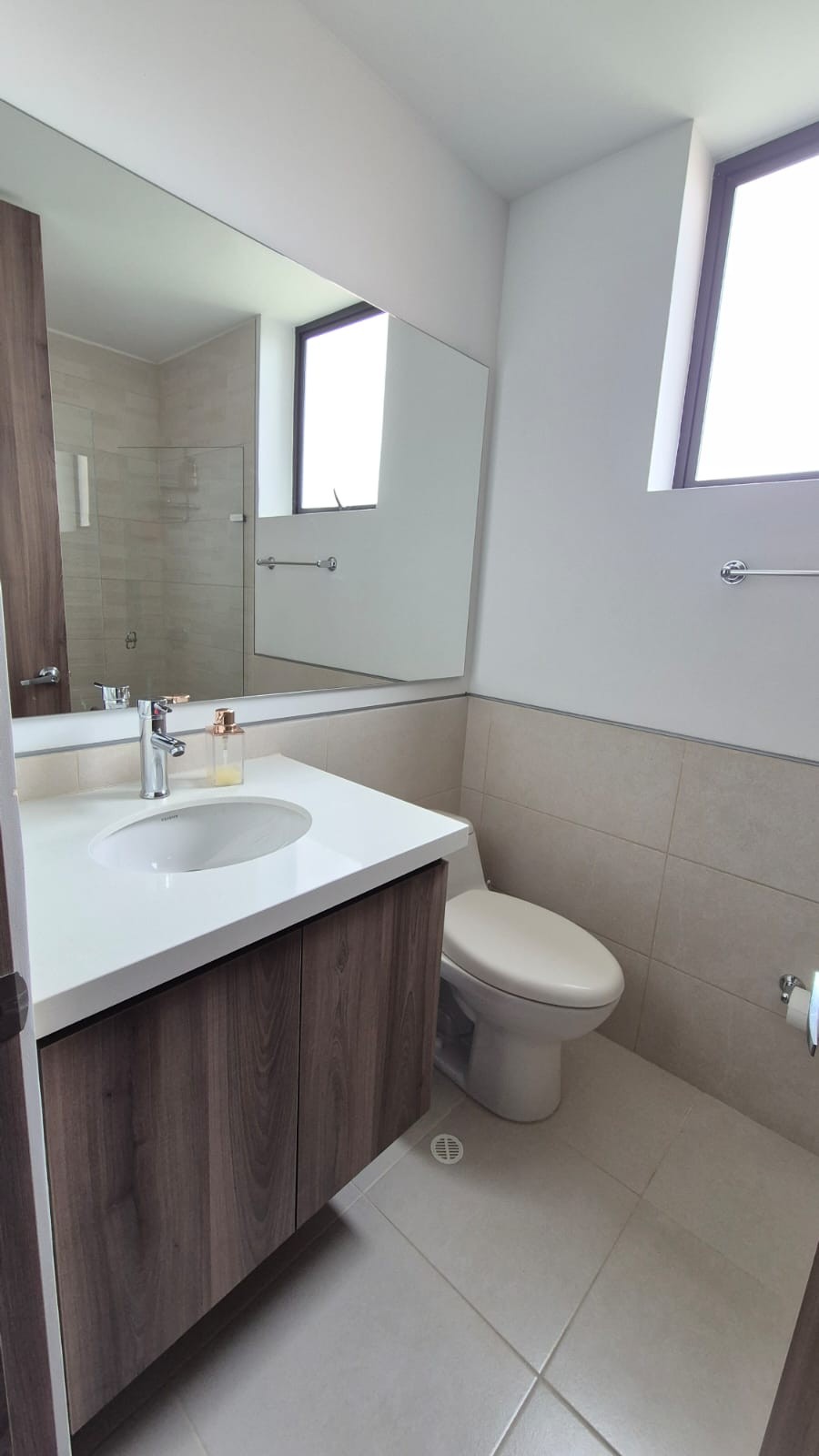 Apartamento en venta en Mazuren, Bogotá · foto 11 de 24