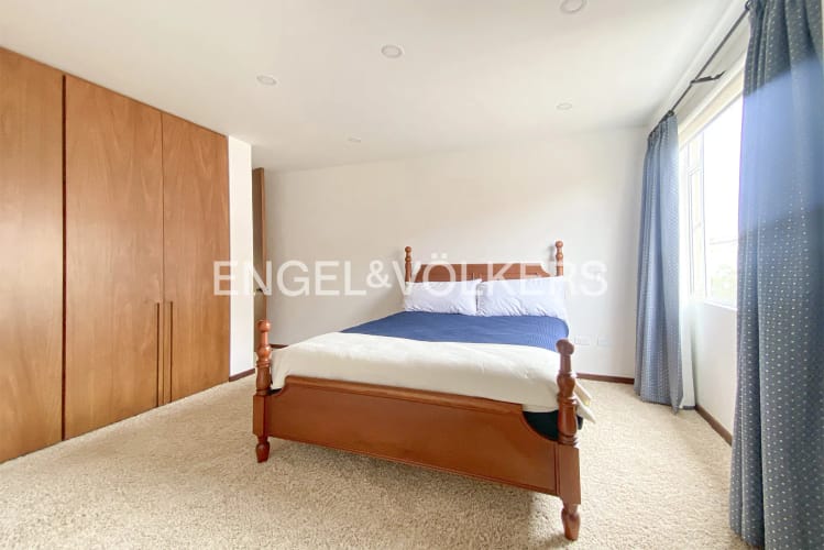 Casa de 4 alcobas en venta en Guaymaral, Chía, 419 m² · foto 9 de 16