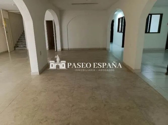 Casa de 3 alcobas en arriendo en La Aurora, Bucaramanga, 300 m² · foto 3 de 14