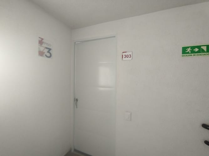 Apartamento de 2 alcobas en venta en Candelaria, 48 m² · foto 3 de 20