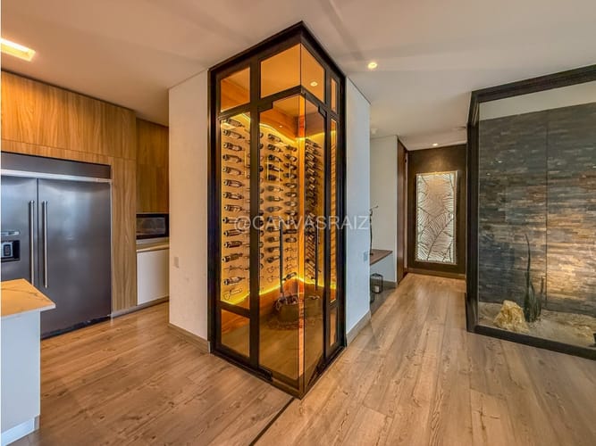 Apartamento de 3 alcobas en venta en Montessori, Medellín, 478 m² · foto 15 de 23
