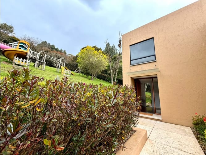Casa de 3 alcobas en venta en Conjunto Casa De Campo, La Calera, 270 m² · foto 4 de 19