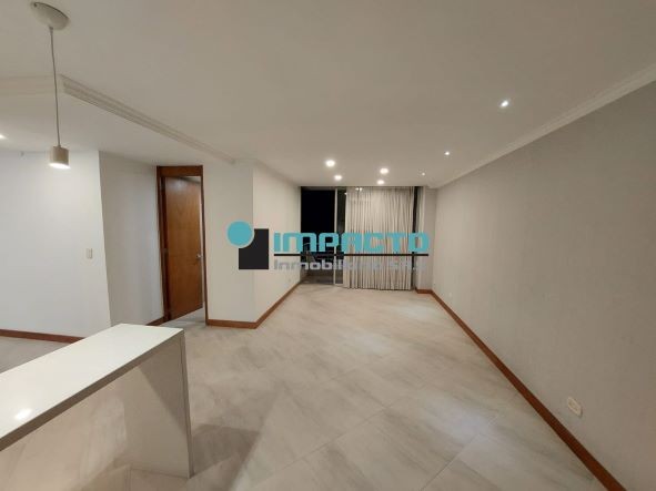 Apartamento en venta en Laureles, Medellín · foto 6 de 16