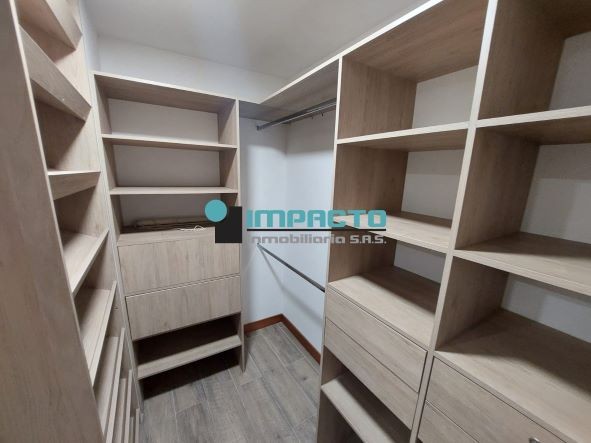 Apartamento en venta en Laureles, Medellín · foto 8 de 16