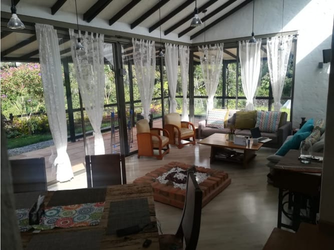 Casa de 3 alcobas en venta en Vía Las Palmas, Medellín, 285 m² · foto 6 de 11