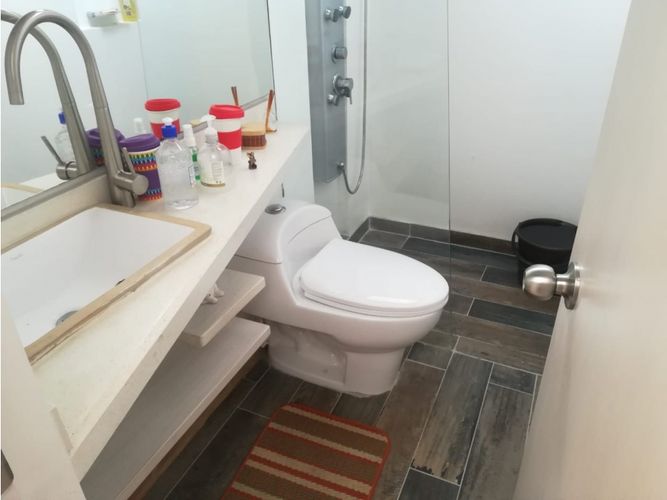 Casa de 3 alcobas en venta en Vía Las Palmas, Medellín, 285 m² · foto 11 de 11