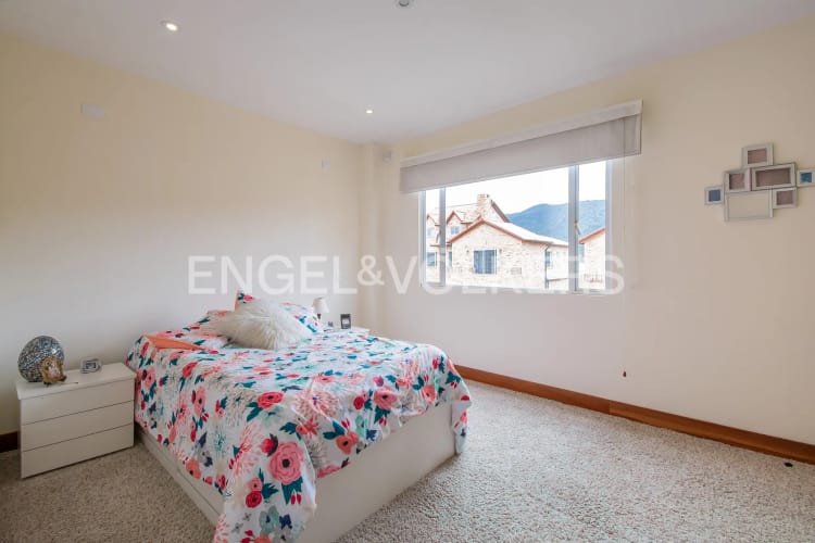 Casa de 5 alcobas en venta en Las Juntas, Chía, 339 m² · foto 12 de 18