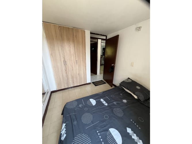 Apartamento en venta en Los Alcazares, Cali · foto 8 de 13