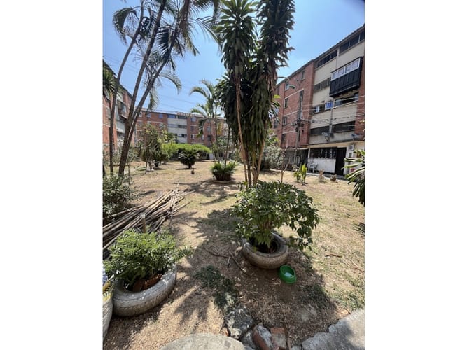 Apartamento en venta en Los Alcazares, Cali · foto 13 de 13