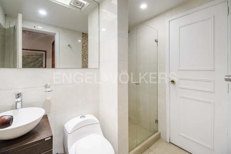 Casa de 5 alcobas en venta en El Batán, Bogotá, 300 m² · foto 20 de 20
