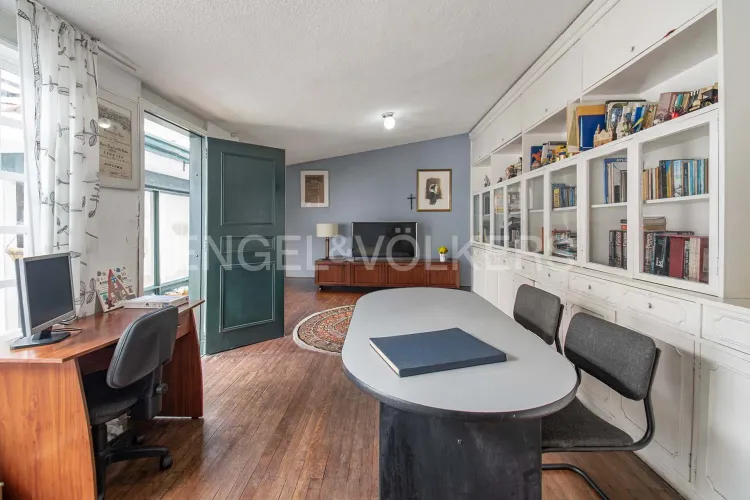 Casa de 5 alcobas en venta en El Batán, Bogotá, 300 m² · foto 8 de 20