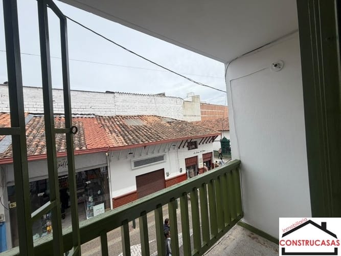 Local en arriendo en Fontibon, Rionegro, 10 m² · foto 3 de 8