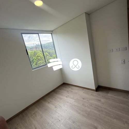 Apartamento de 2 alcobas en venta en Las Lomitas, Sabaneta, 72 m² · foto 9 de 22