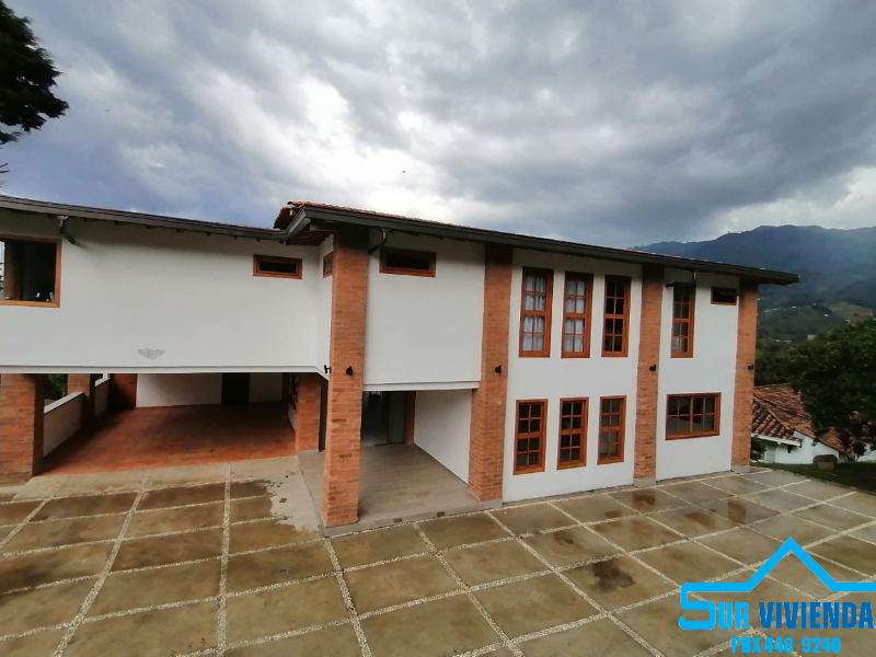 House for rent in La mina, Envigado