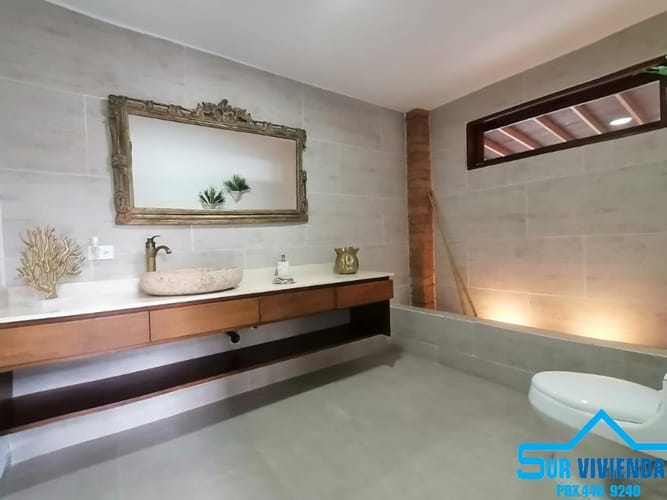Casa de 4 alcobas en arriendo en La Mina, Envigado · foto 18 de 24