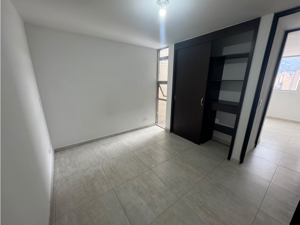 Apartamento en venta en Monteazul, Sabaneta · foto 7 de 14