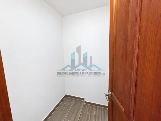 Apartamento de 2 alcobas en venta en Las Palmas, Ricaurte, 48 m² · foto 9 de 16