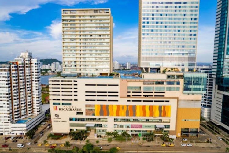 Local en venta en Bocagrande, Cartagena, 79 m² · foto 2 de 4