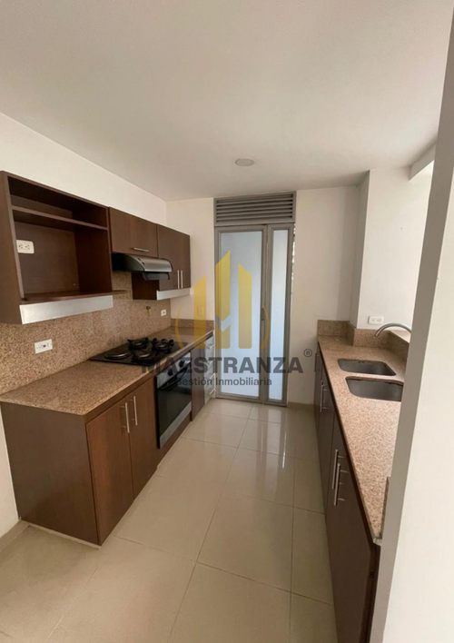 Apartamento de 2 alcobas en venta en El Tesoro, Medellín, 120 m² · foto 4 de 23
