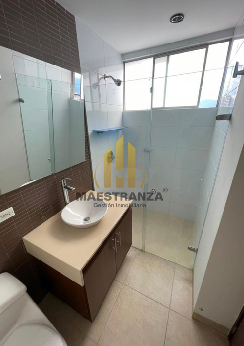 Apartamento de 2 alcobas en venta en El Tesoro, Medellín, 120 m² · foto 10 de 23