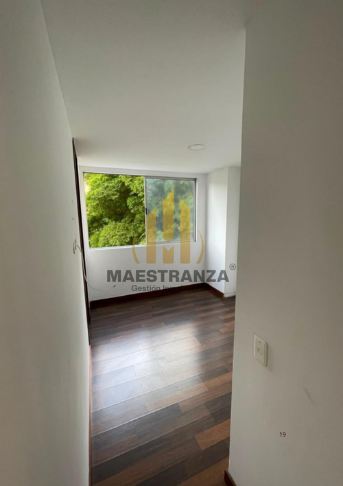 Apartamento de 2 alcobas en venta en El Tesoro, Medellín, 120 m² · foto 11 de 23