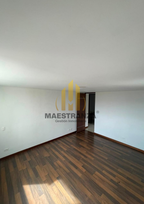 Apartamento de 2 alcobas en venta en El Tesoro, Medellín, 120 m² · foto 13 de 23