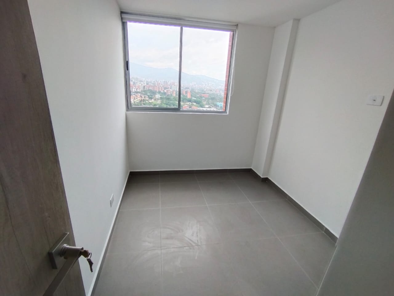 Apartamento en arriendo en El Poblado, Medellín · foto 6 de 19