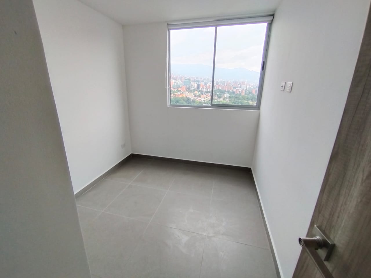 Apartamento en arriendo en El Poblado, Medellín · foto 9 de 19