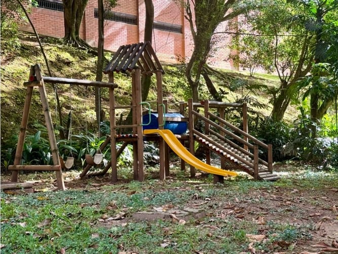 Apartamento de 3 alcobas en venta en Los Balsos, Medellín, 232 m² · foto 16 de 24