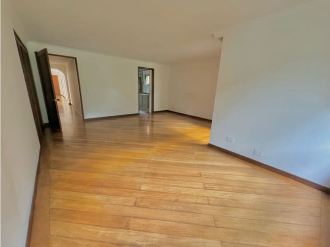Apartamento de 3 alcobas en venta en Los Balsos, Medellín, 232 m² · foto 19 de 24