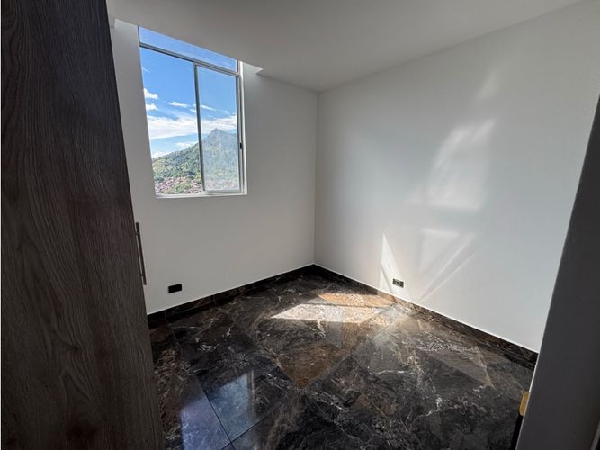 Apartamento en venta en Las Estancias, Medellín · foto 2 de 24