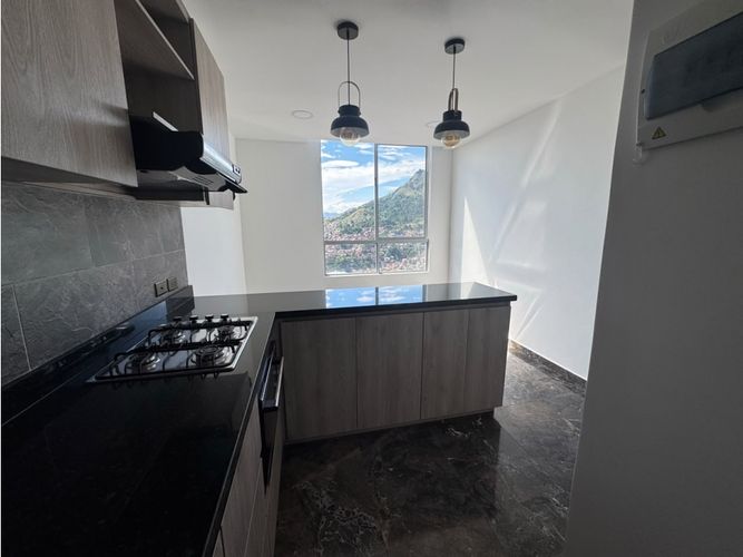 Apartamento en venta en Las Estancias, Medellín · foto 4 de 24