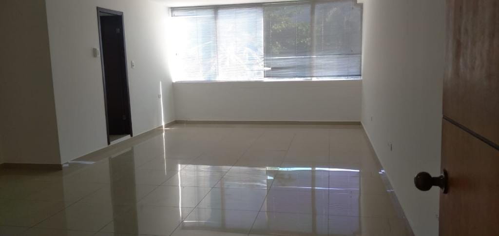 Oficina en arriendo en El Prado, Barranquilla, 45 m² · foto 3 de 8