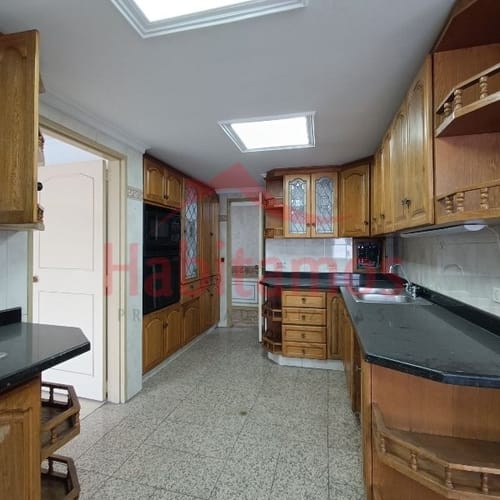 Apartamento de 4 alcobas en venta en El Pinal, Medellín, 236 m² · foto 2 de 24