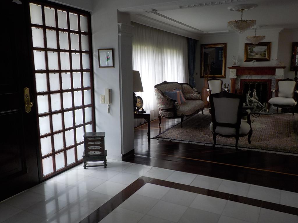 Casa en venta en Santa Barbara Alta, Bogotá · foto 3 de 24