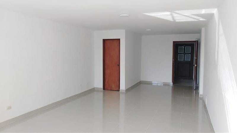 Oficina en arriendo en Colombia, Barranquilla, 40 m² · foto 2 de 7