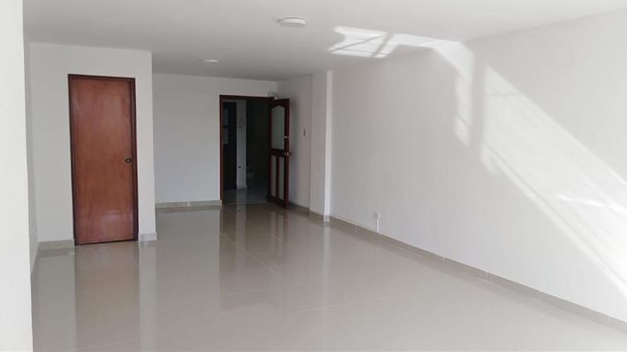 Oficina en arriendo en Colombia, Barranquilla, 40 m² · foto 4 de 7