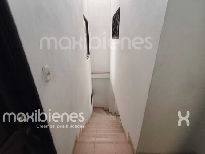 Edificio en venta en Ortiz, Apartado, 297 m² · foto 8 de 24