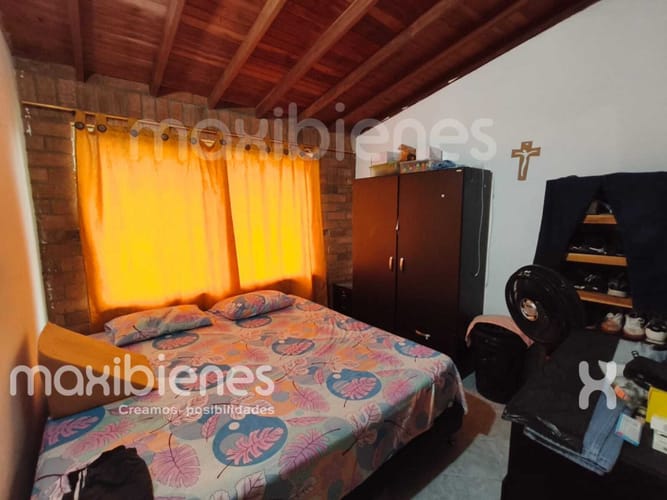Edificio en venta en Ortiz, Apartado, 297 m² · foto 12 de 24