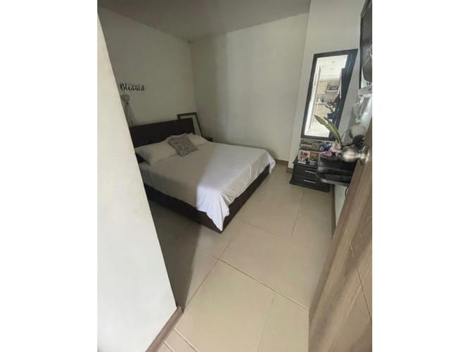 Apartamento de 2 alcobas en venta en La Tablacita, La Estrella, 52 m² · foto 3 de 7