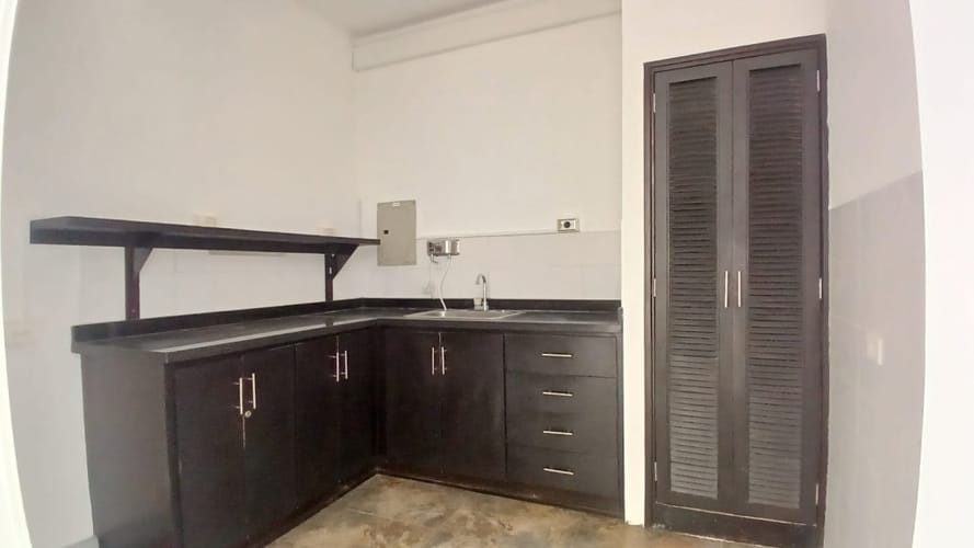 Local en arriendo en El Bosque, Cali, 450 m² · foto 9 de 24