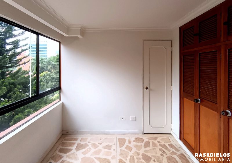 Apartamento en venta en Laureles Nogal, Medellín · foto 7 de 12
