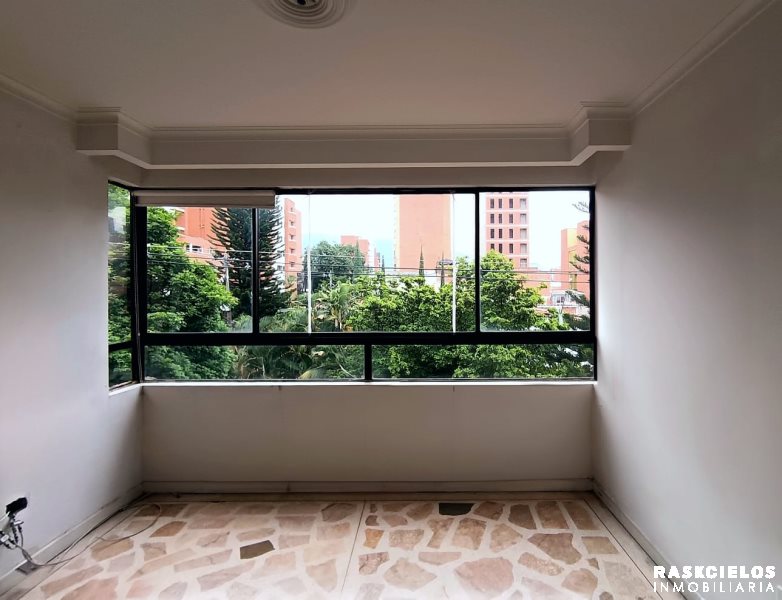 Apartamento en venta en Laureles Nogal, Medellín · foto 9 de 12