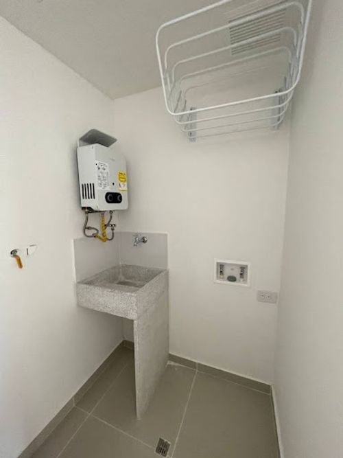 Apartamento de 2 alcobas en arriendo en La Aldea, La Estrella, 60 m² · foto 11 de 11