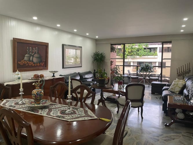 Apartamento de 3 alcobas en venta en Centenario, Cali, 146 m² · foto 4 de 16