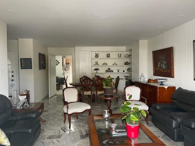 Apartamento de 3 alcobas en venta en Centenario, Cali, 146 m² · foto 5 de 16