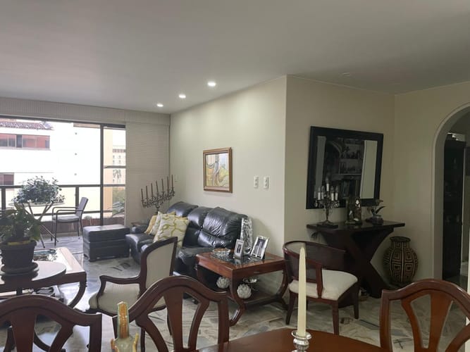 Apartamento de 3 alcobas en venta en Centenario, Cali, 146 m² · foto 6 de 16