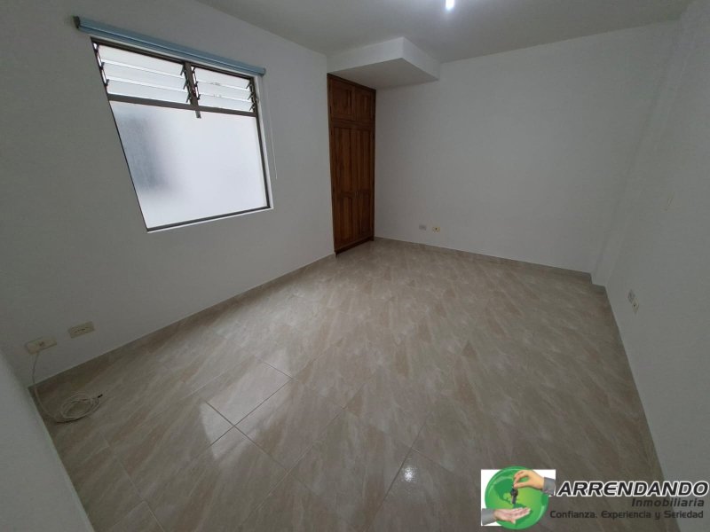 Apartamento en venta en Zona Industrial No. 1, Itagüí · foto 5 de 15