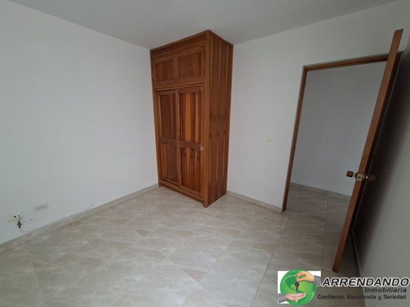 Apartamento en venta en Zona Industrial No. 1, Itagüí · foto 13 de 15