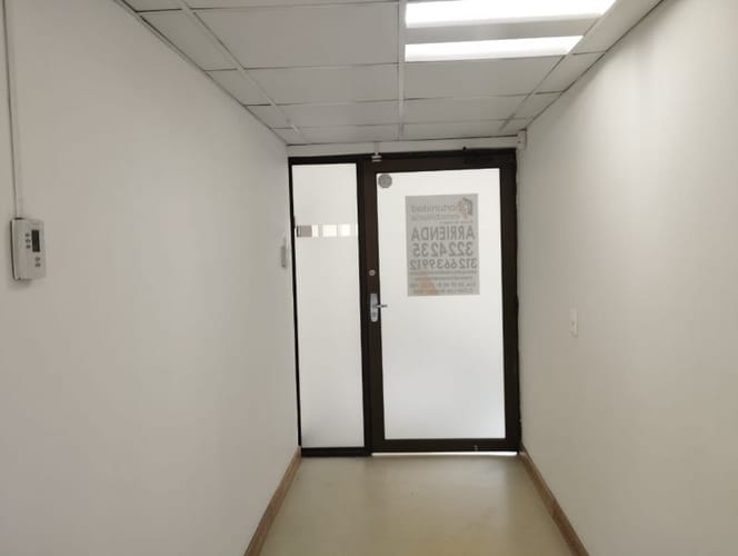 Oficina en arriendo en Suramericana, Medellín, 80 m² · foto 6 de 10
